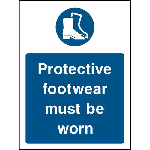 Protective footwear must be worn 1 Protective footwear must be worn